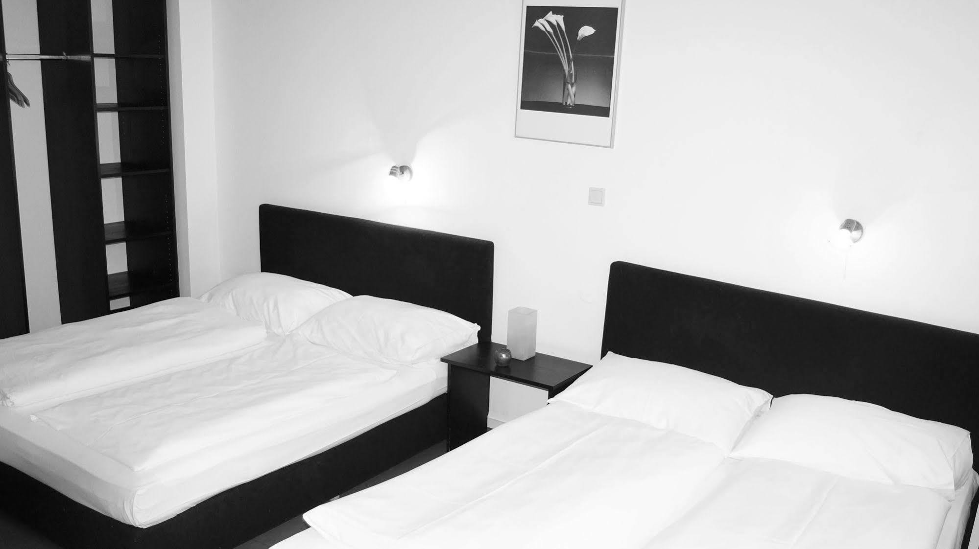 Hotel Hillinger Viena Exterior foto